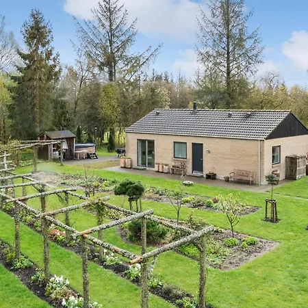 Gorgeous In With Kitchen