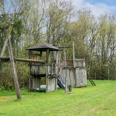 Holiday home Gorgeous In With Kitchen